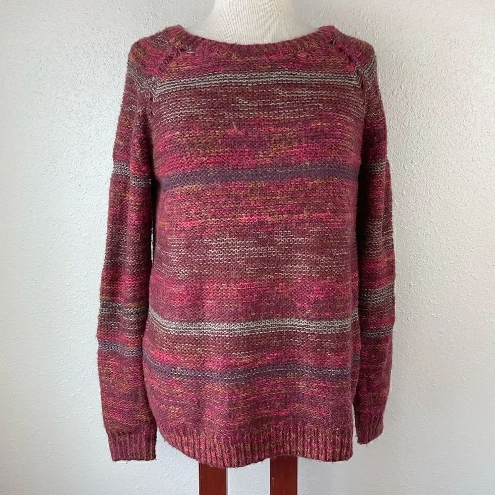 Mossimo Supply Co. Sweater Size L EUC